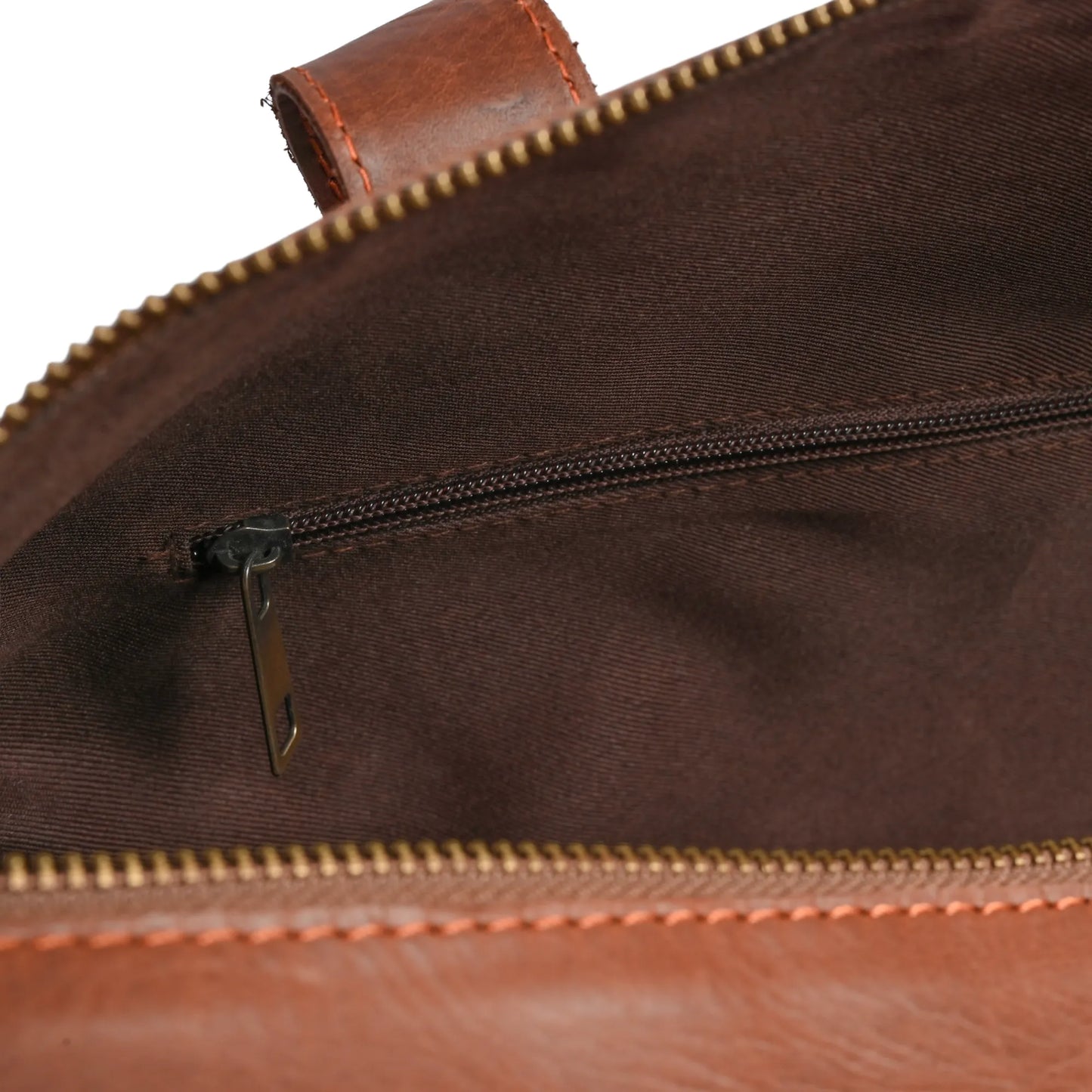 Camel Brown Premium Pull-Up Leather Duffle Bag Weekender Bag | Full-Grain Cowhide