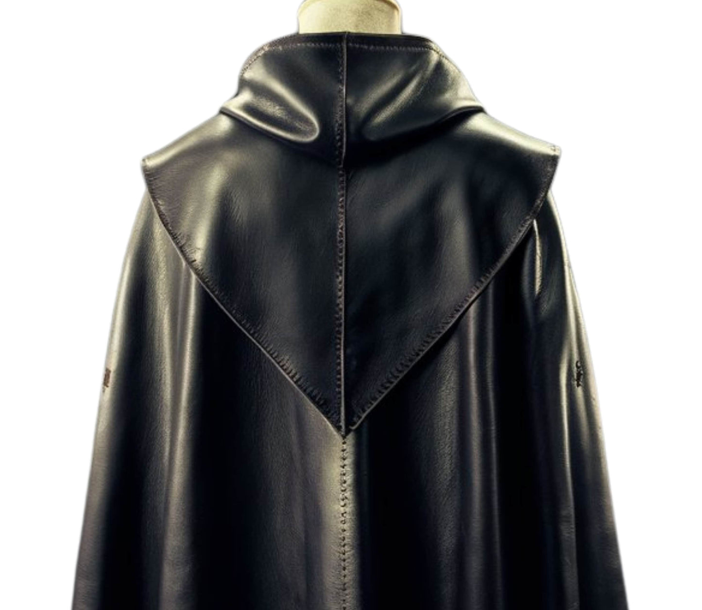 The Wanderer of the Wilds – Handmade Black Leather Medieval Hooded Cloak, Assassin & Ranger Costume, Rogue Outfit, LARP, Fantasy Cosplay